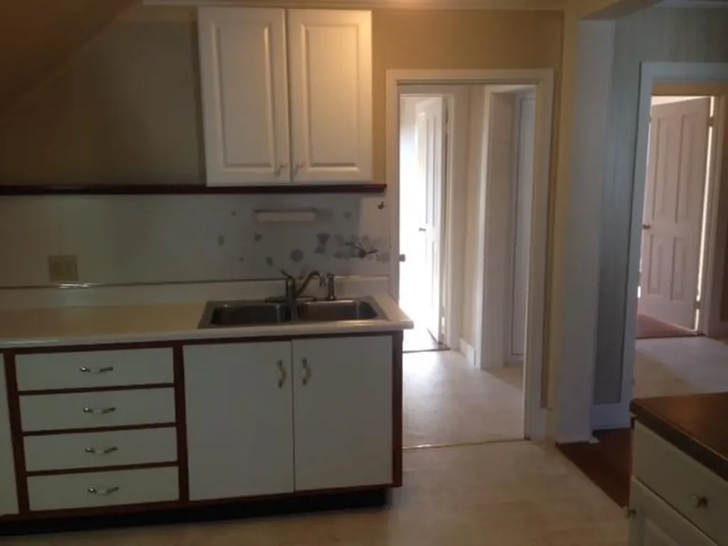 11 Sawyer Street St. Albans City VT 05478