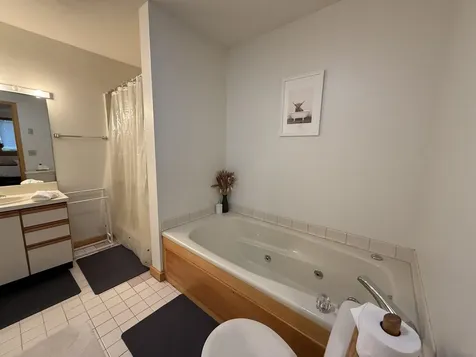 29 First Lane Wilmington VT 05363