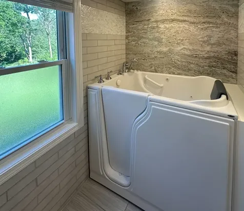 56 Frost Road Tyngsborough MA 01879