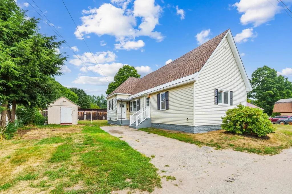 22 Royce Street Claremont NH 03743