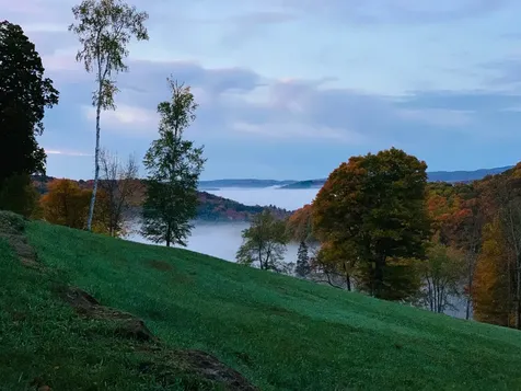 37 Maxham Road Pomfret VT 05067