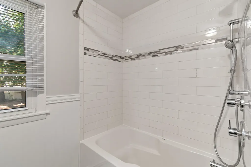 137 Laurel Hill Drive South Burlington VT 05403