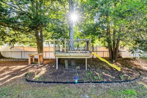 137 Laurel Hill Drive South Burlington VT 05403