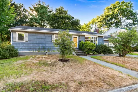 137 Laurel Hill Drive South Burlington VT 05403