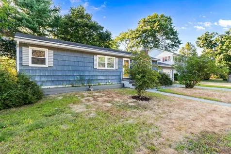 137 Laurel Hill Drive South Burlington VT 05403