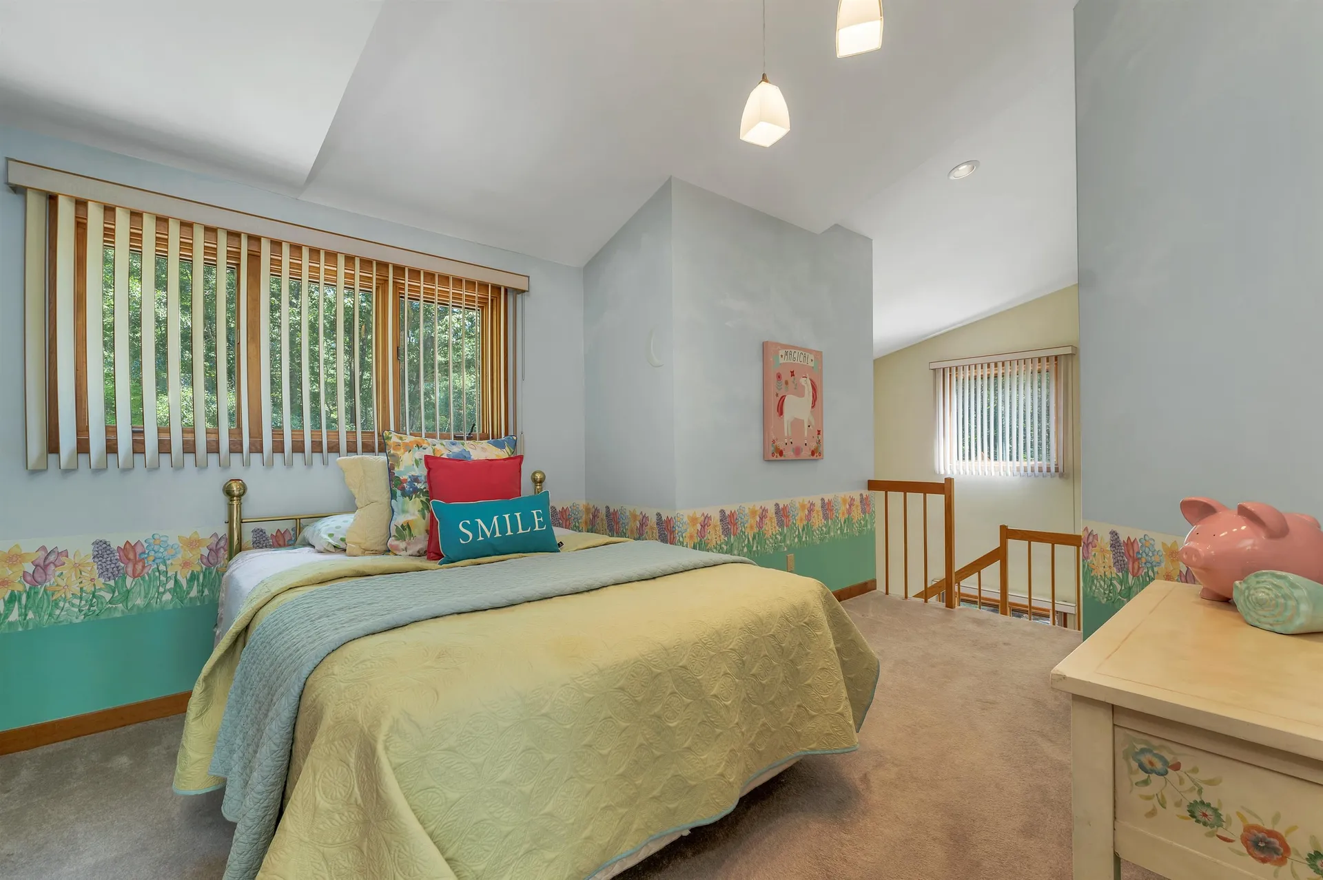 82 Pilgrim Drive Bedford NH 03110