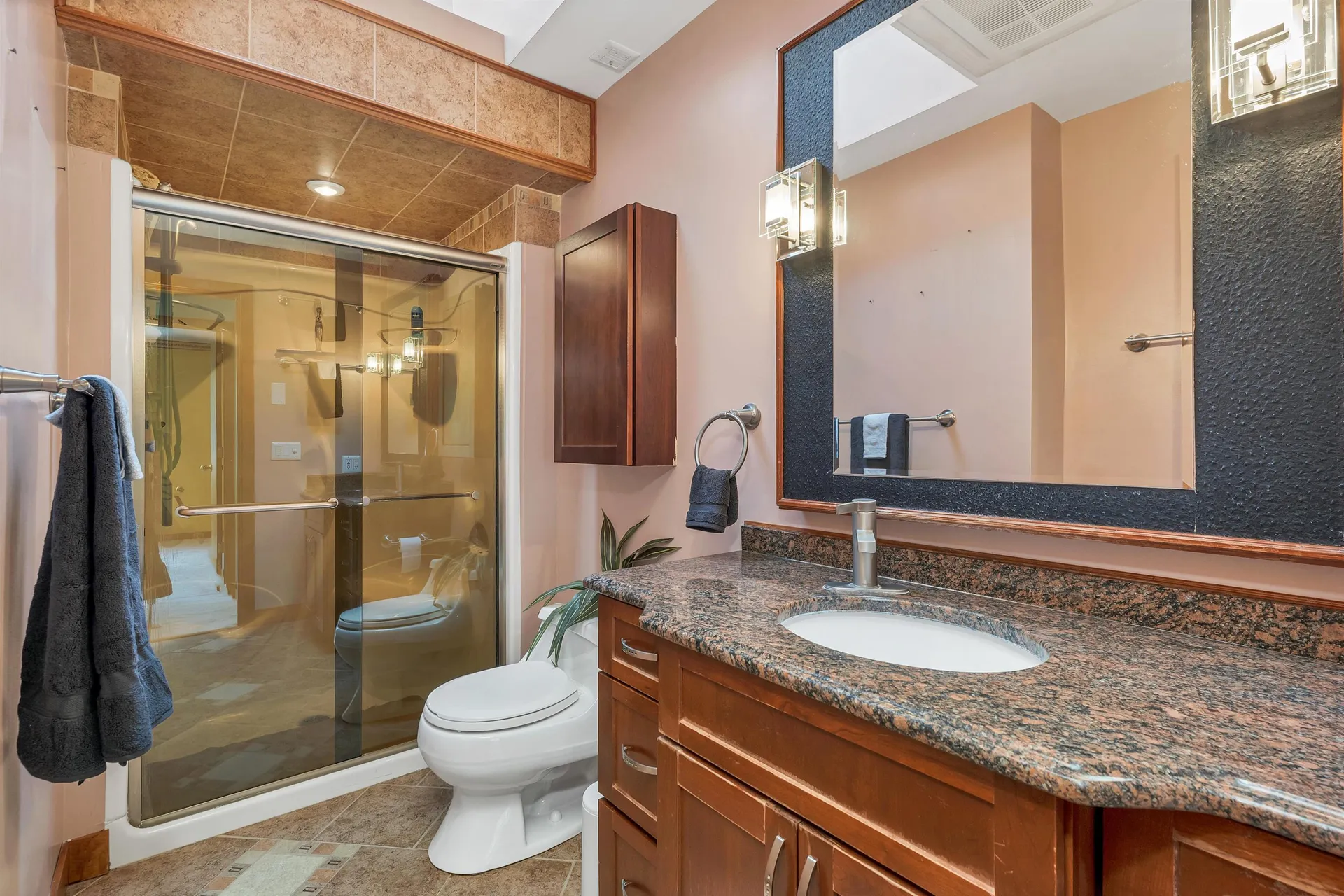 82 Pilgrim Drive Bedford NH 03110