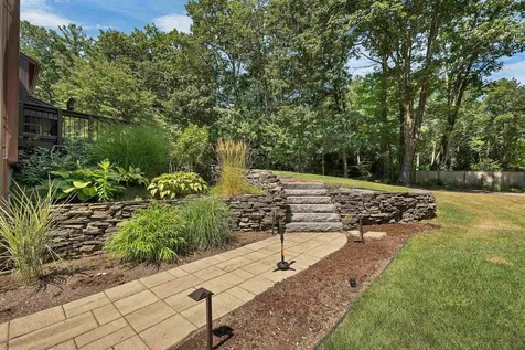 82 Pilgrim Drive Bedford NH 03110