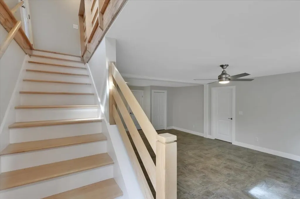 49 Hemlock Circle Jericho VT 05465