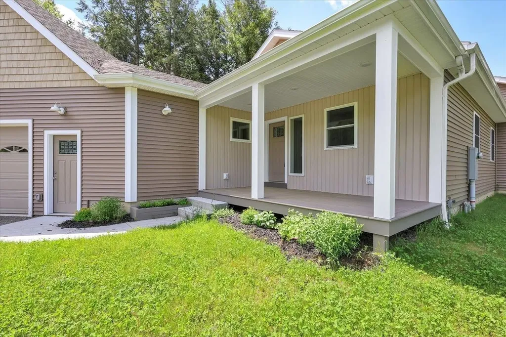 49 Hemlock Circle Jericho VT 05465