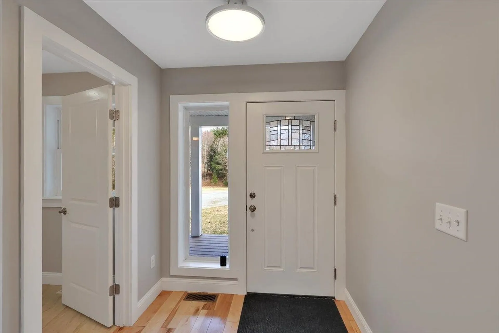 49 Hemlock Circle Jericho VT 05465