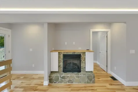 49 Hemlock Circle Jericho VT 05465