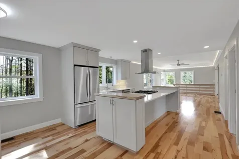 49 Hemlock Circle Jericho VT 05465