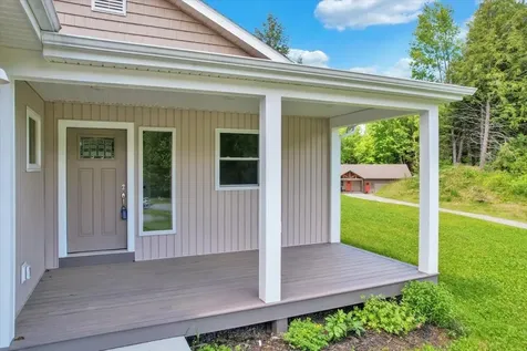49 Hemlock Circle Jericho VT 05465