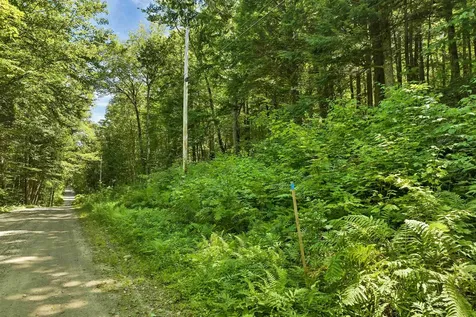 410-46 Hannah Road Sandwich NH 03227