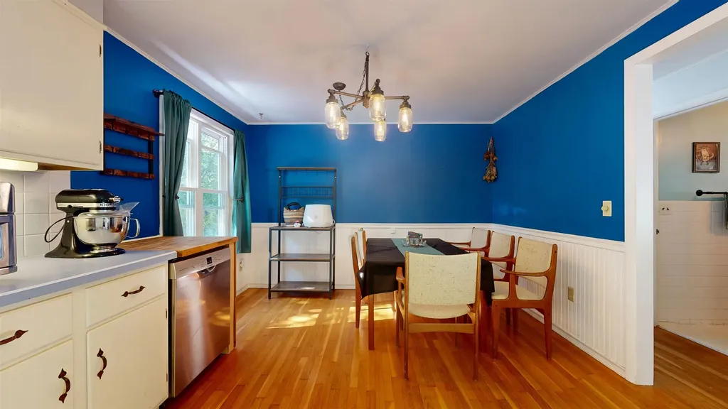 69 Arlington Court Burlington VT 05408