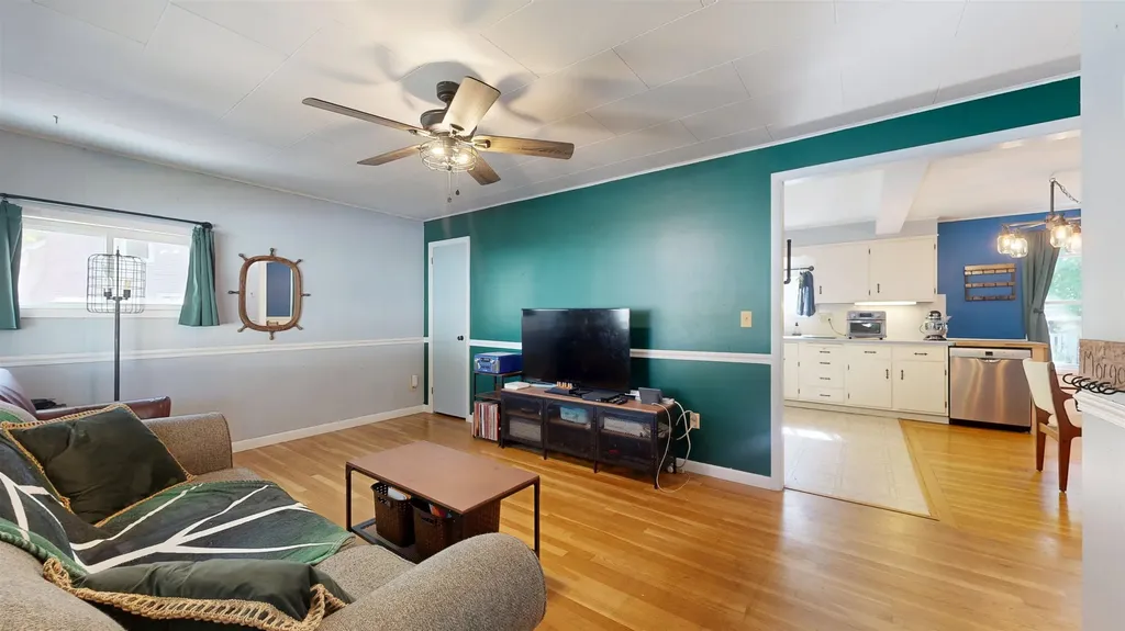 69 Arlington Court Burlington VT 05408