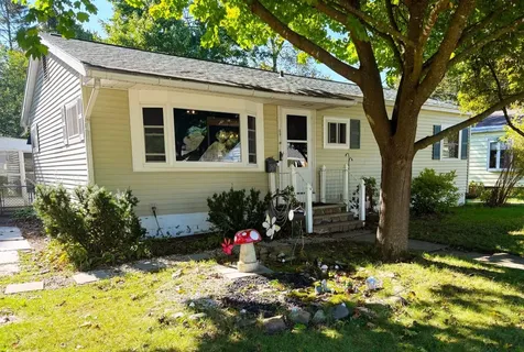 69 Arlington Court Burlington VT 05408