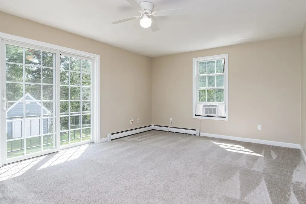 54 Briar Hill Road New Boston NH 03070