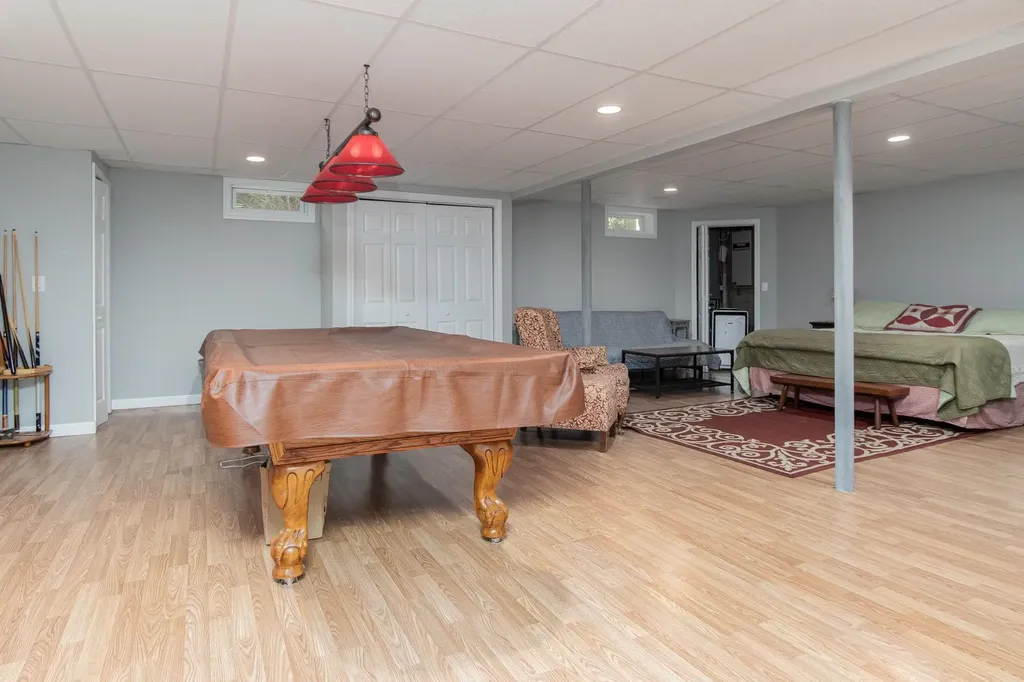 54 Briar Hill Road New Boston NH 03070