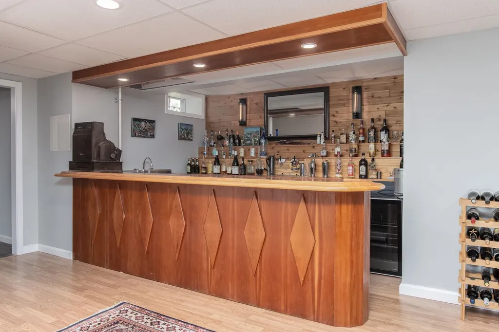 54 Briar Hill Road New Boston NH 03070