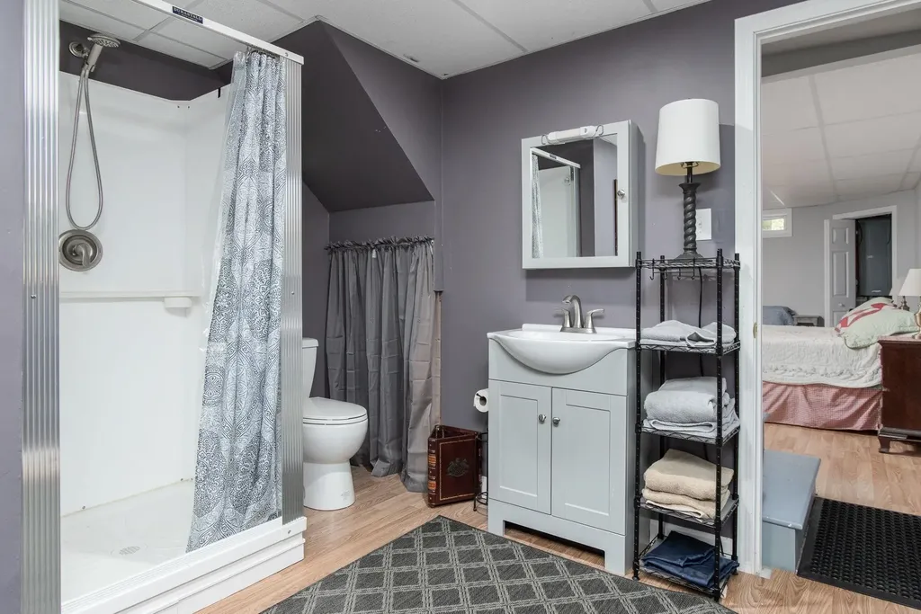 54 Briar Hill Road New Boston NH 03070