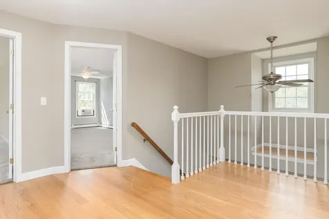 54 Briar Hill Road New Boston NH 03070