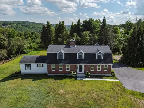 54 Briar Hill Road New Boston NH 03070