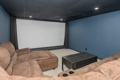 54 Briar Hill Road New Boston NH 03070