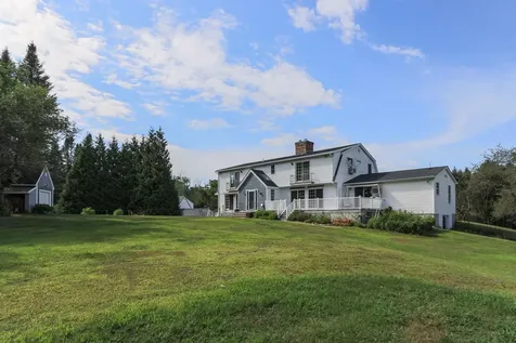 54 Briar Hill Road New Boston NH 03070