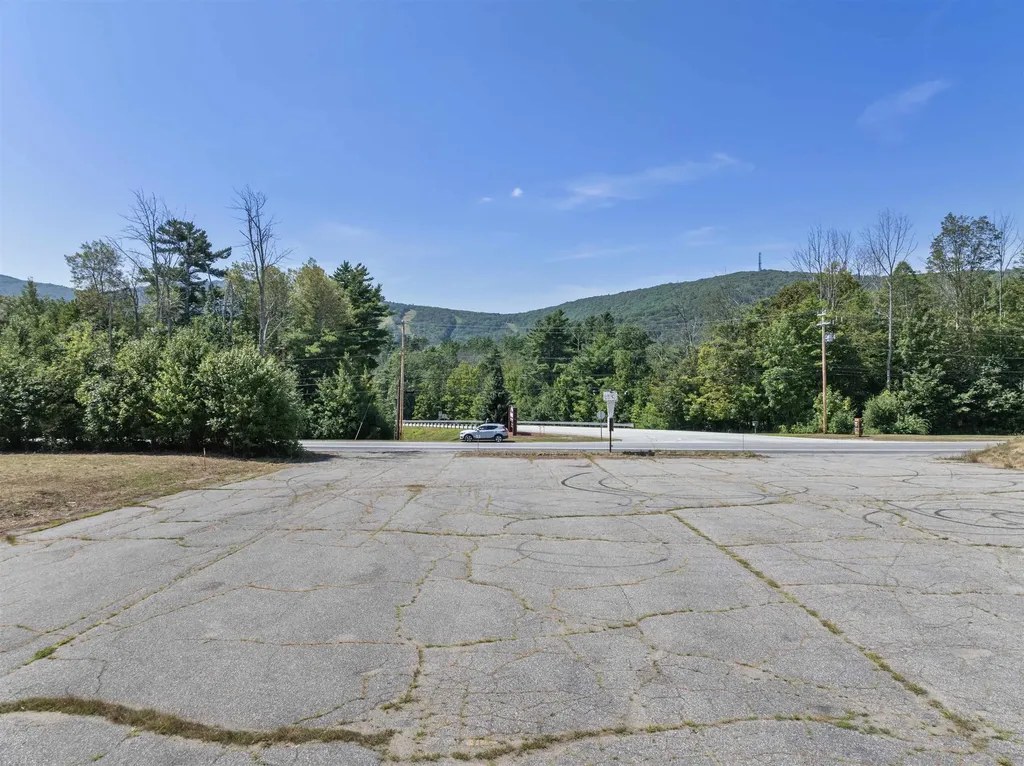 700-720 Cherry Valley Road Gilford NH 03249