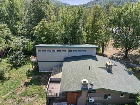 700-720 Cherry Valley Road Gilford NH 03249