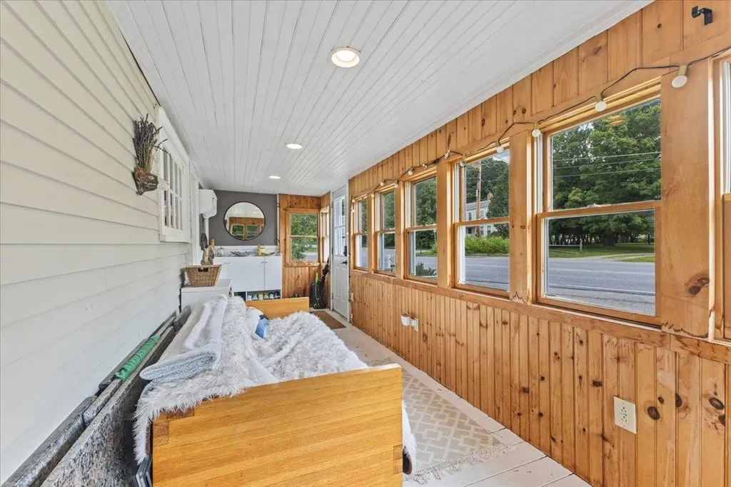 346 Browns Trace Jericho VT 05465