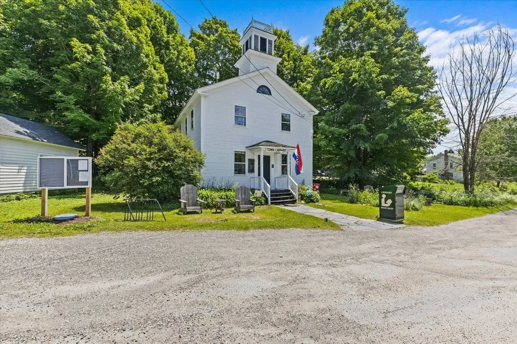 346 Browns Trace Jericho VT 05465