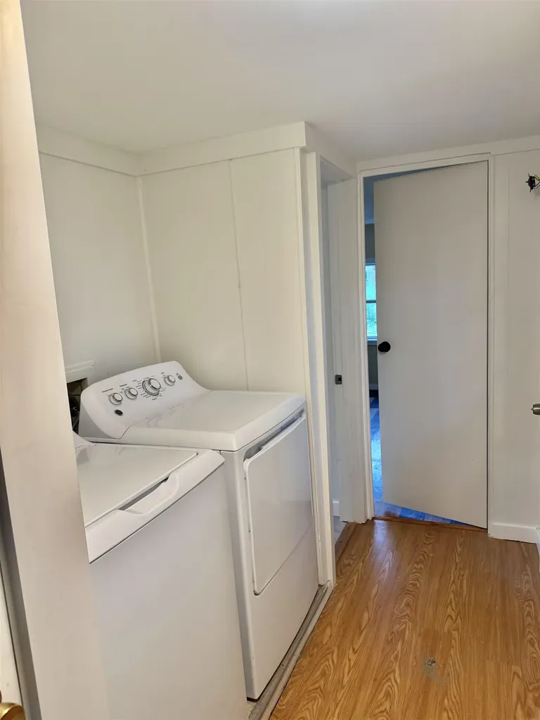 6 Boe Road Holderness NH 03245