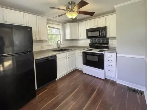 81 Decatur Road Portsmouth NH 03801