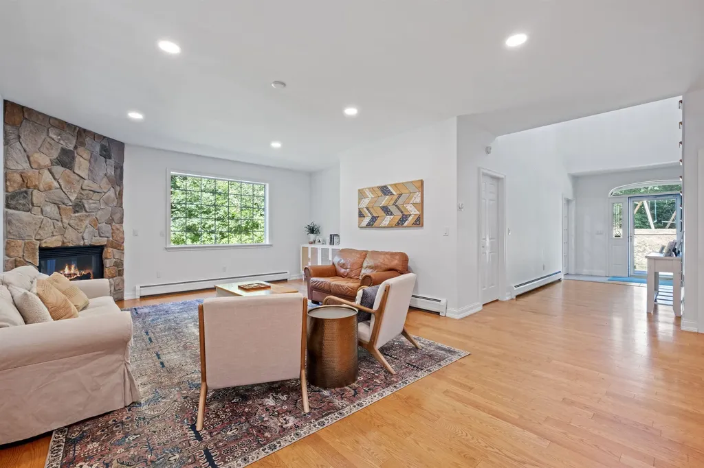 17 Whitehouse Farm Lane Moultonborough NH 03254