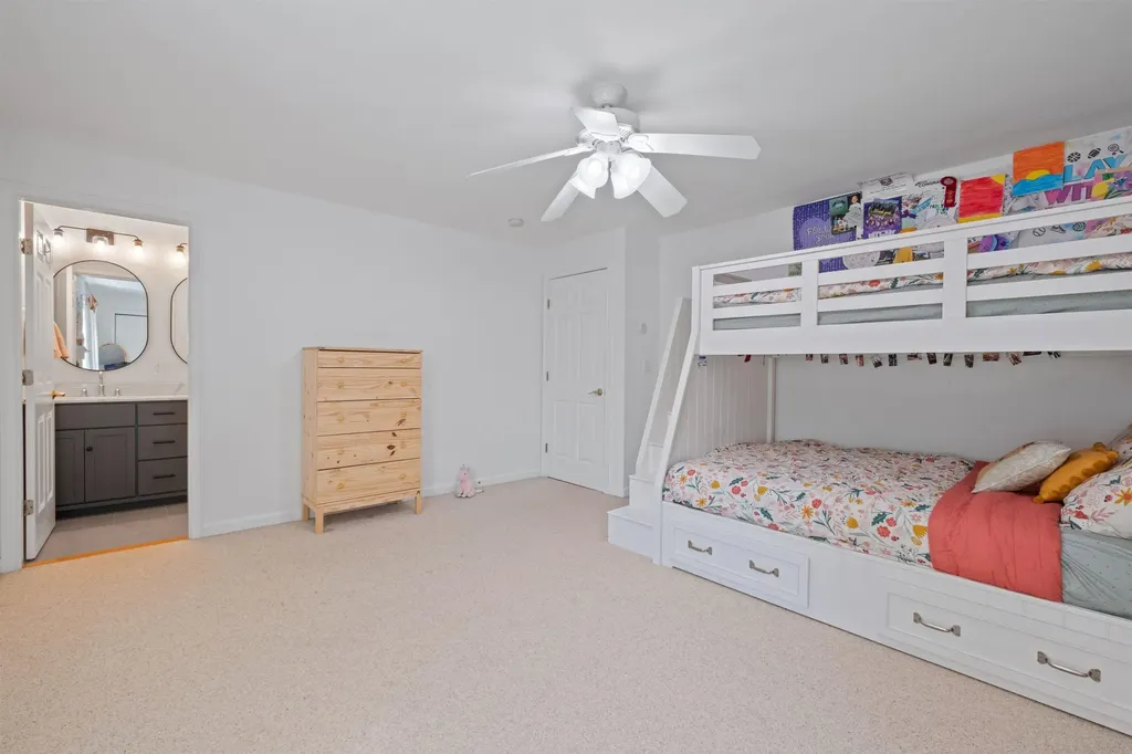 17 Whitehouse Farm Lane Moultonborough NH 03254