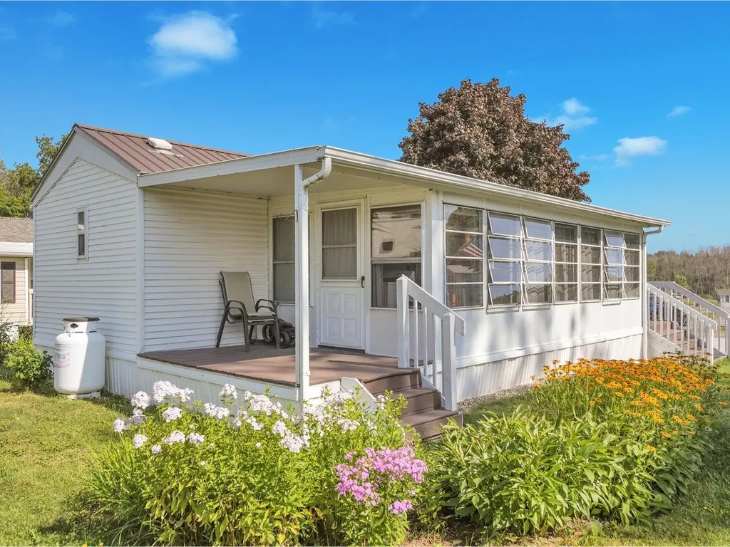 13 Jonathan Circle South Hero VT 05486