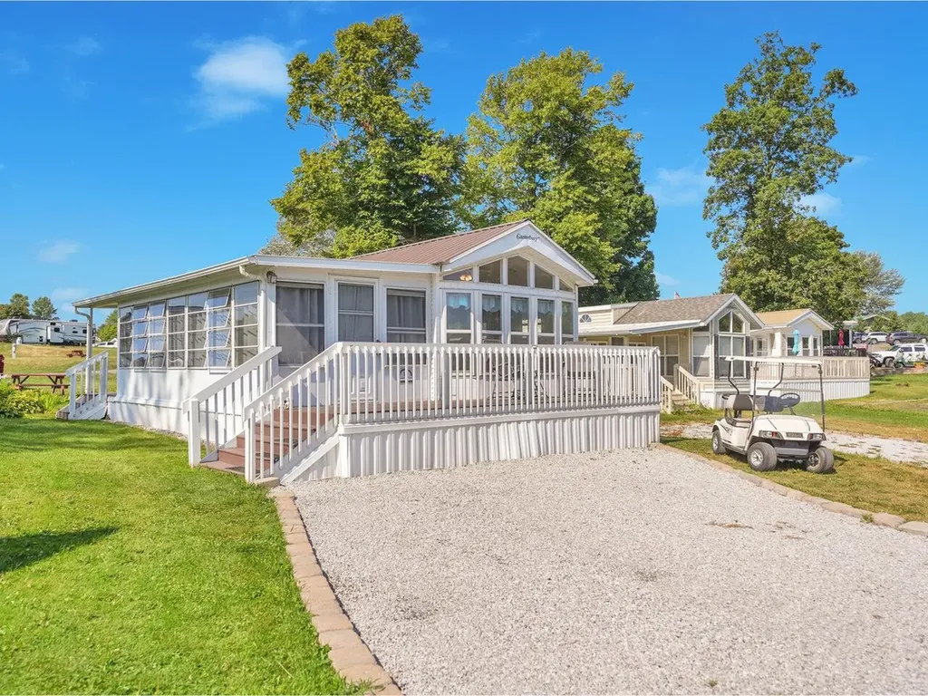 13 Jonathan Circle South Hero VT 05486