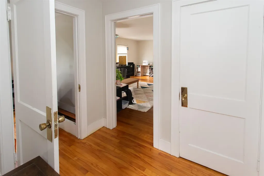 239 - 241 Elm Street Bennington VT 05201