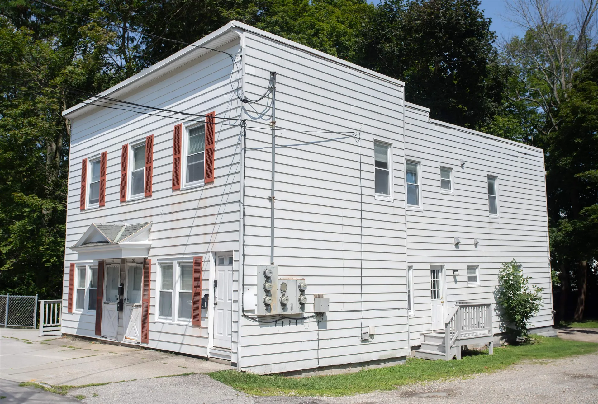 239 - 241 Elm Street Bennington VT 05201