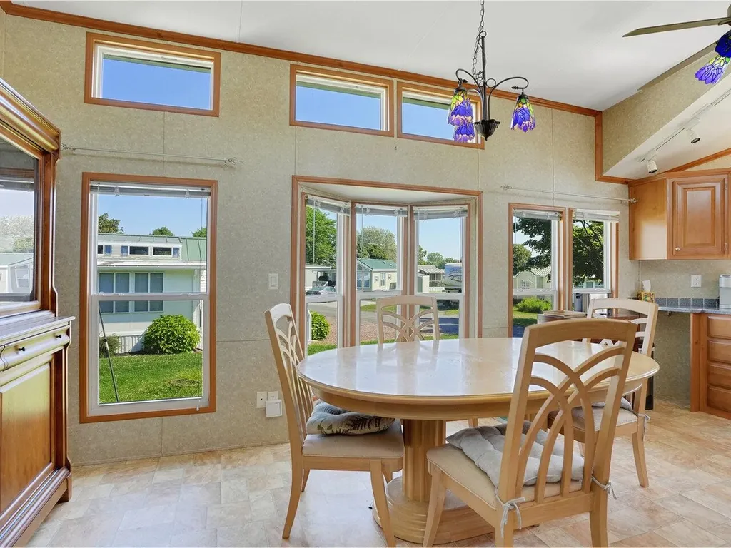 18 Eagle Lane South Hero VT 05486