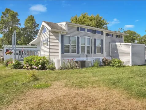 18 Eagle Lane South Hero VT 05486