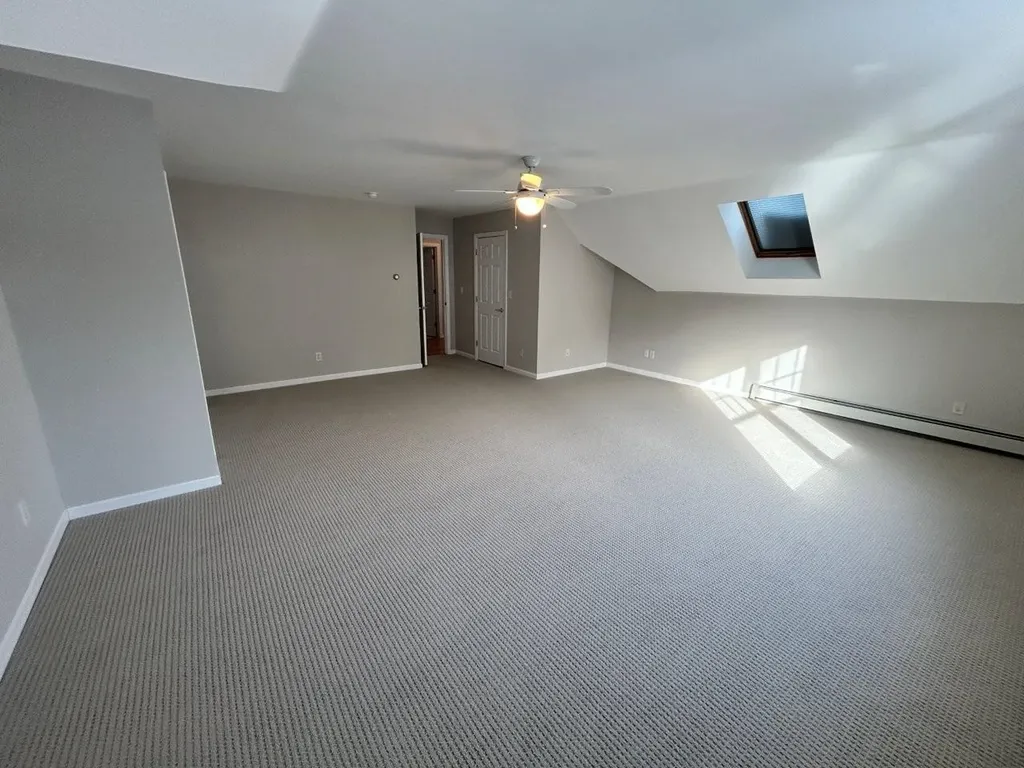 11 Ruch Lane York ME 03909