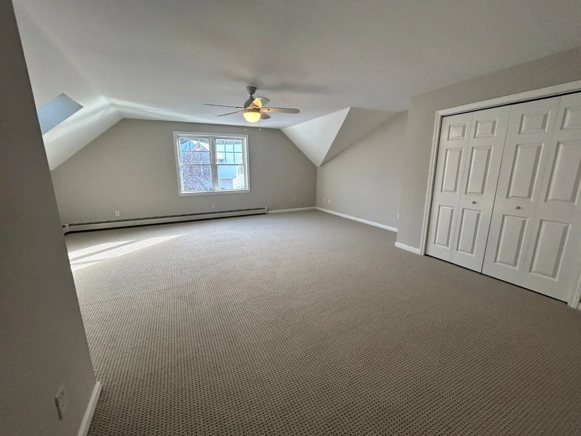 11 Ruch Lane York ME 03909