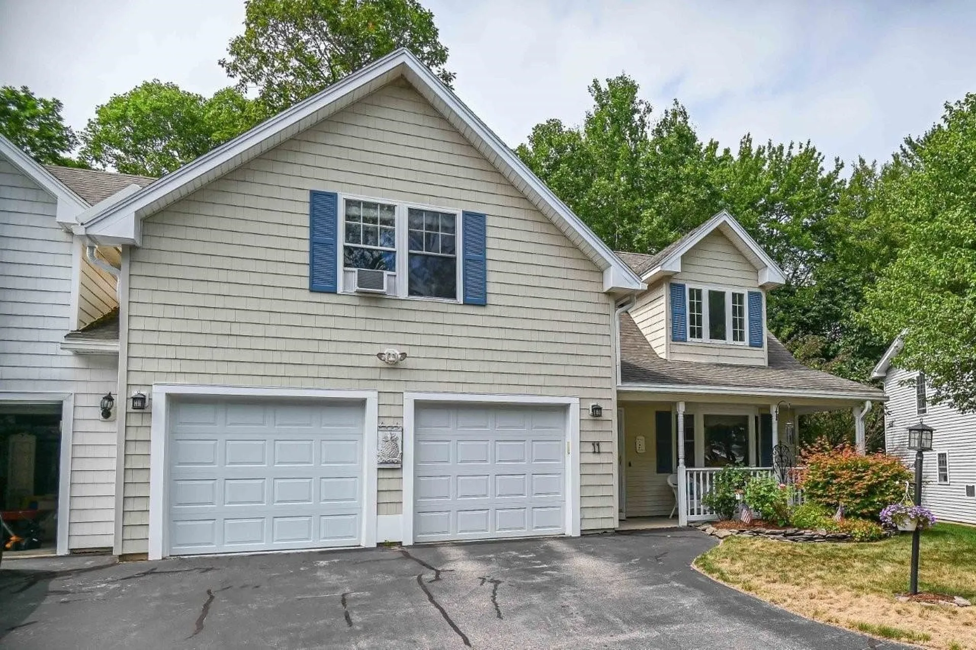 11 Ruch Lane York ME 03909