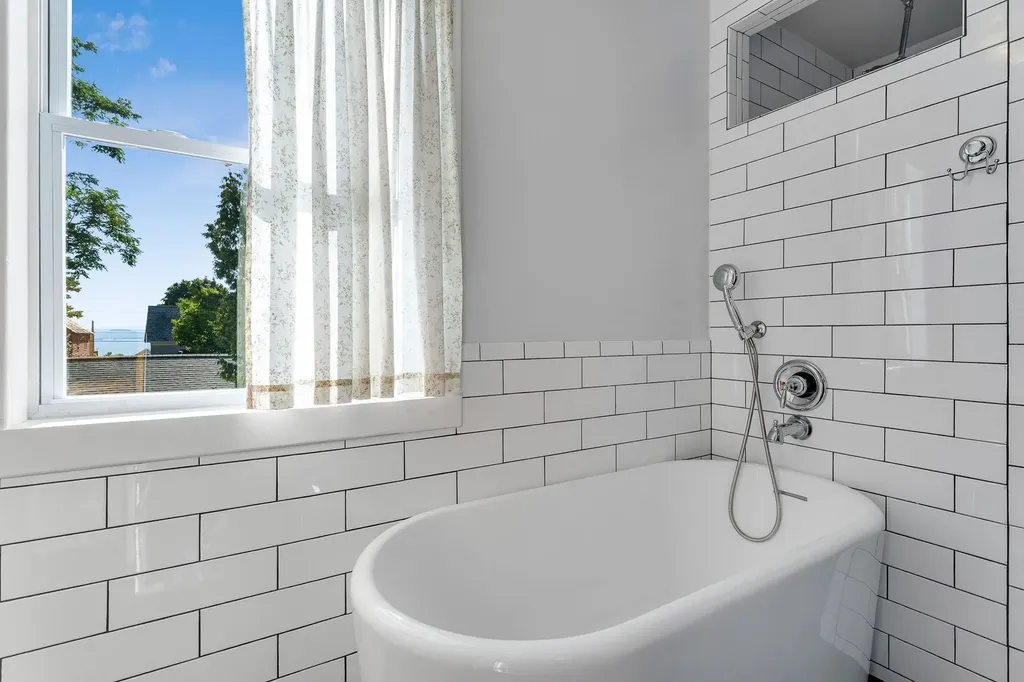 177 North Avenue Burlington VT 05401