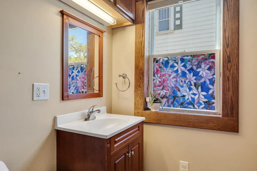 177 North Avenue Burlington VT 05401