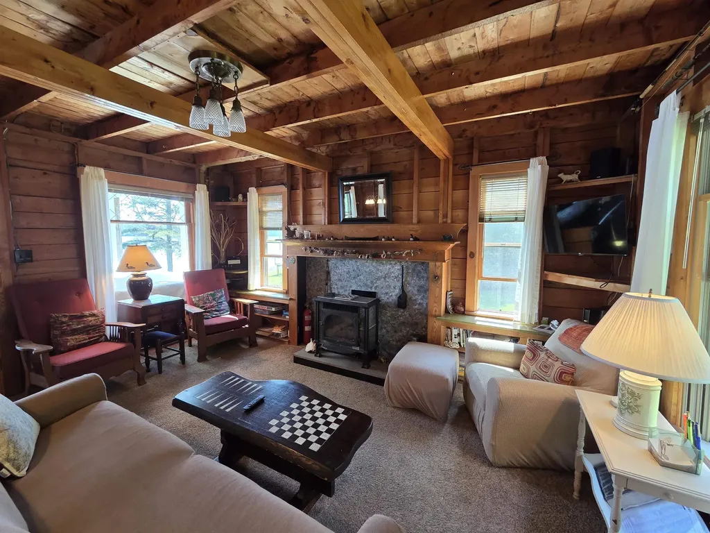 1239 West Shore Road Cabot VT 05647